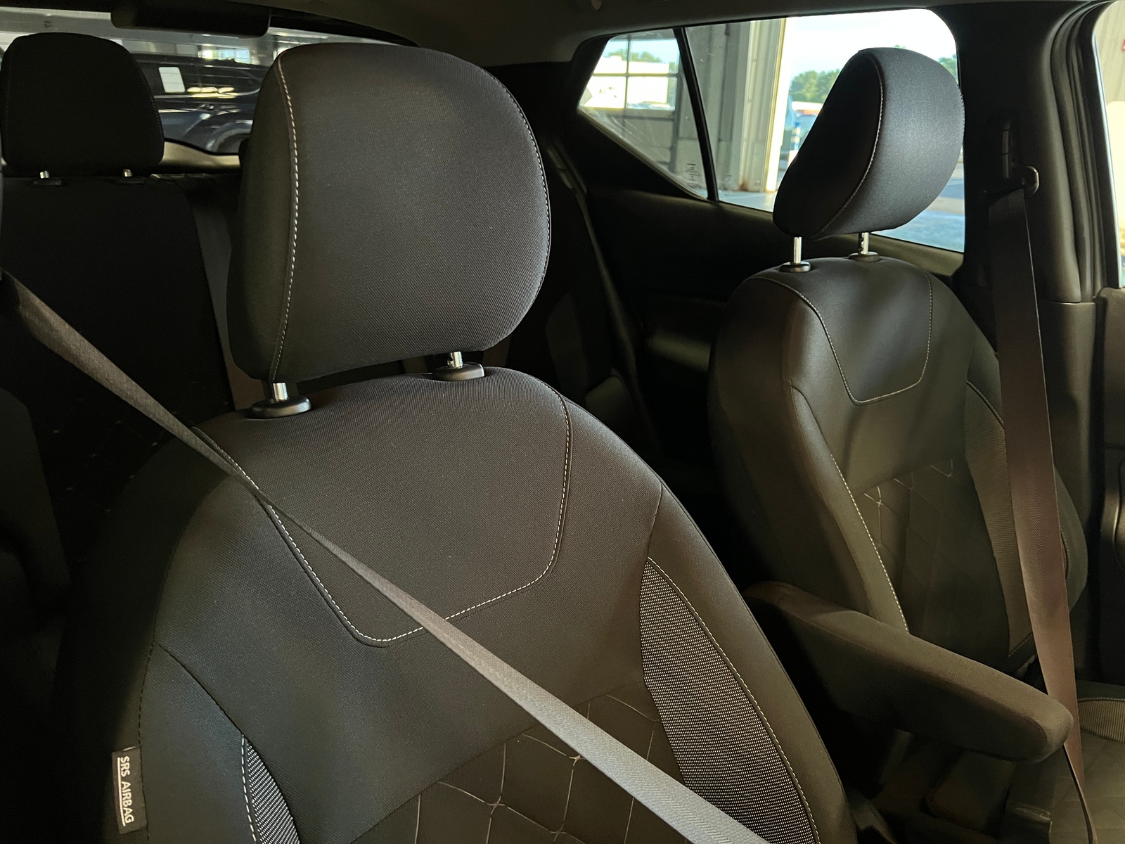 Thumbnail: 2019 Nissan Kicks - 2