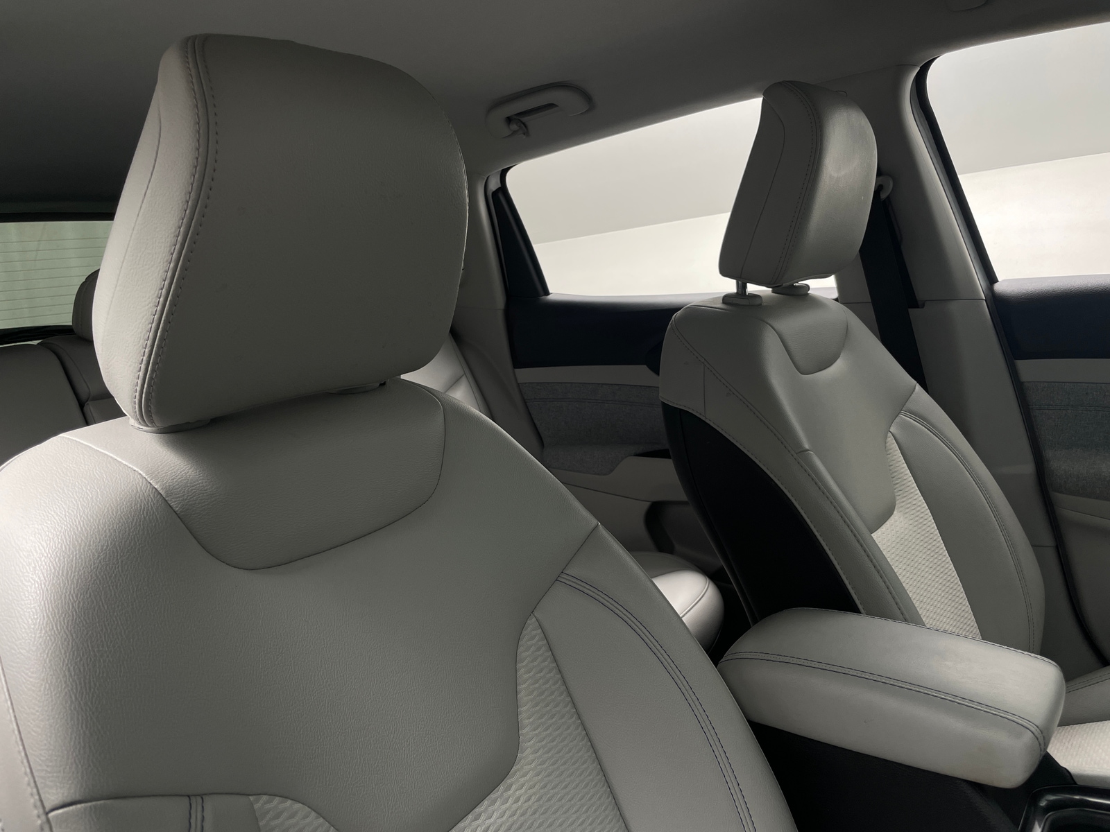 Thumbnail: 2022 Jeep Compass - 2