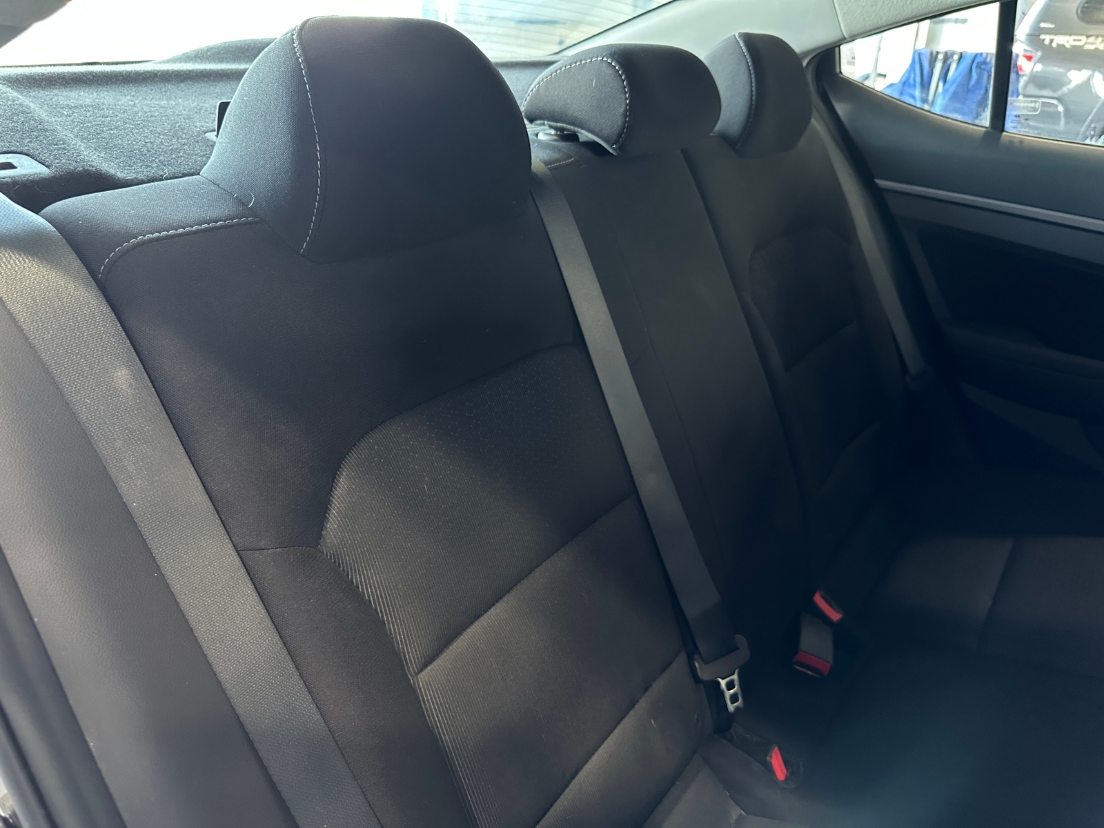 Thumbnail: 2018 Hyundai Elantra - 6