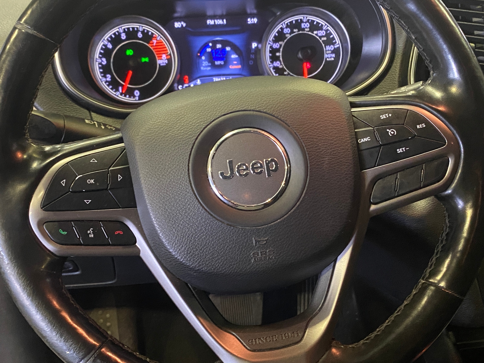 Thumbnail: 2020 Jeep Cherokee - 4