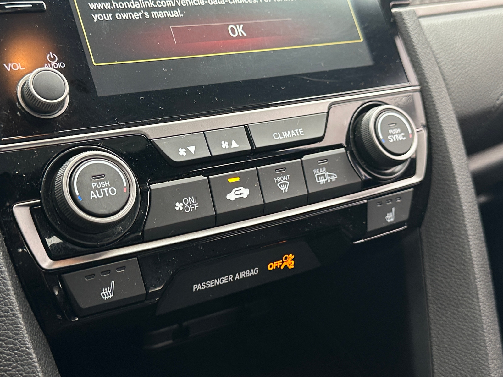Thumbnail: 2019 Honda Civic - 4