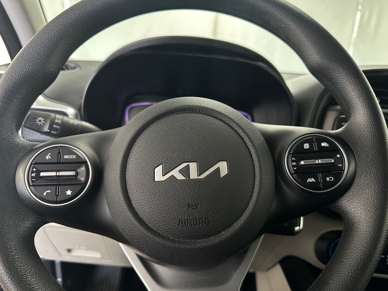Thumbnail: 2023 Kia Soul - 5