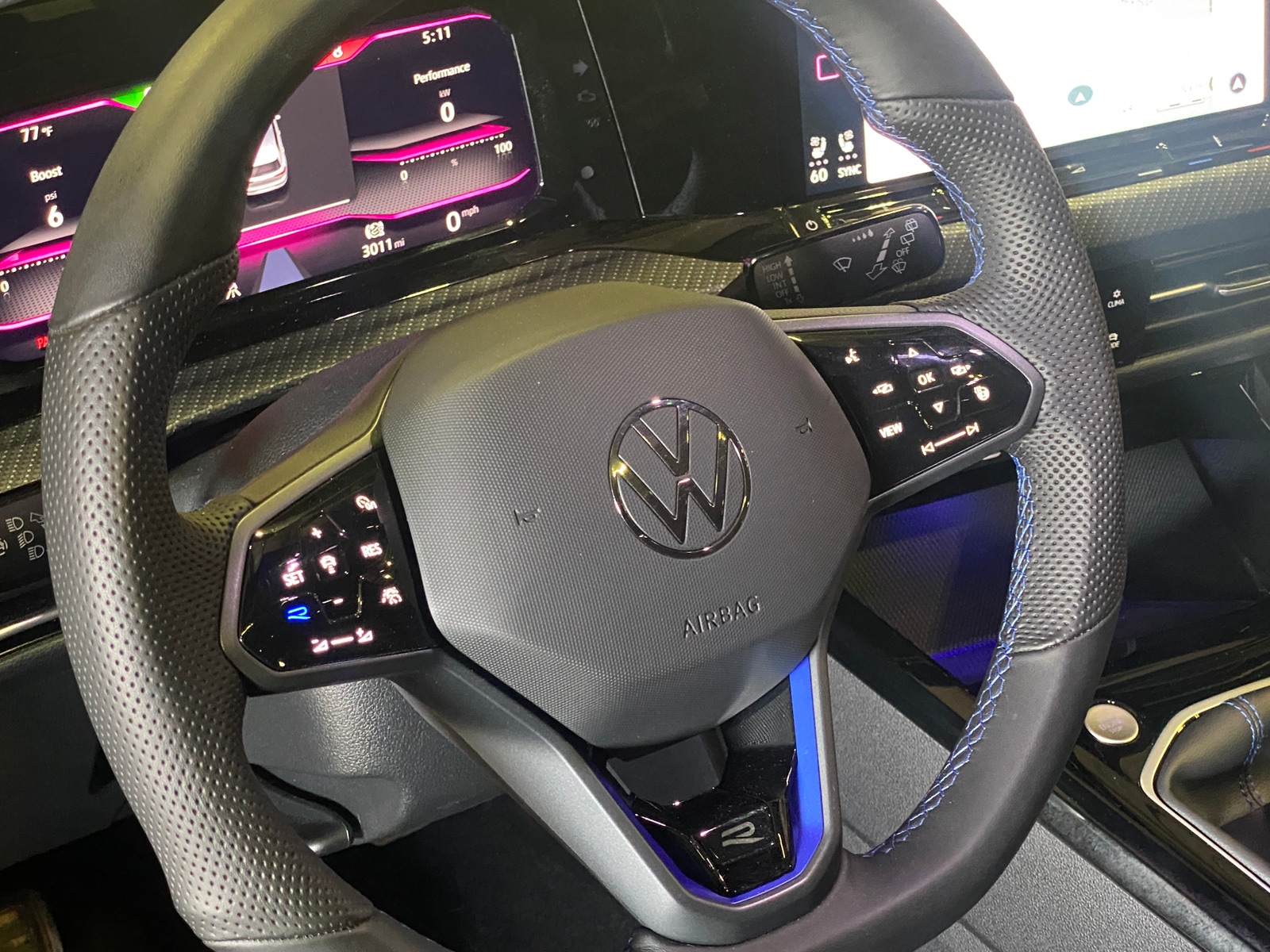 Thumbnail: 2024 Volkswagen Golf - 4