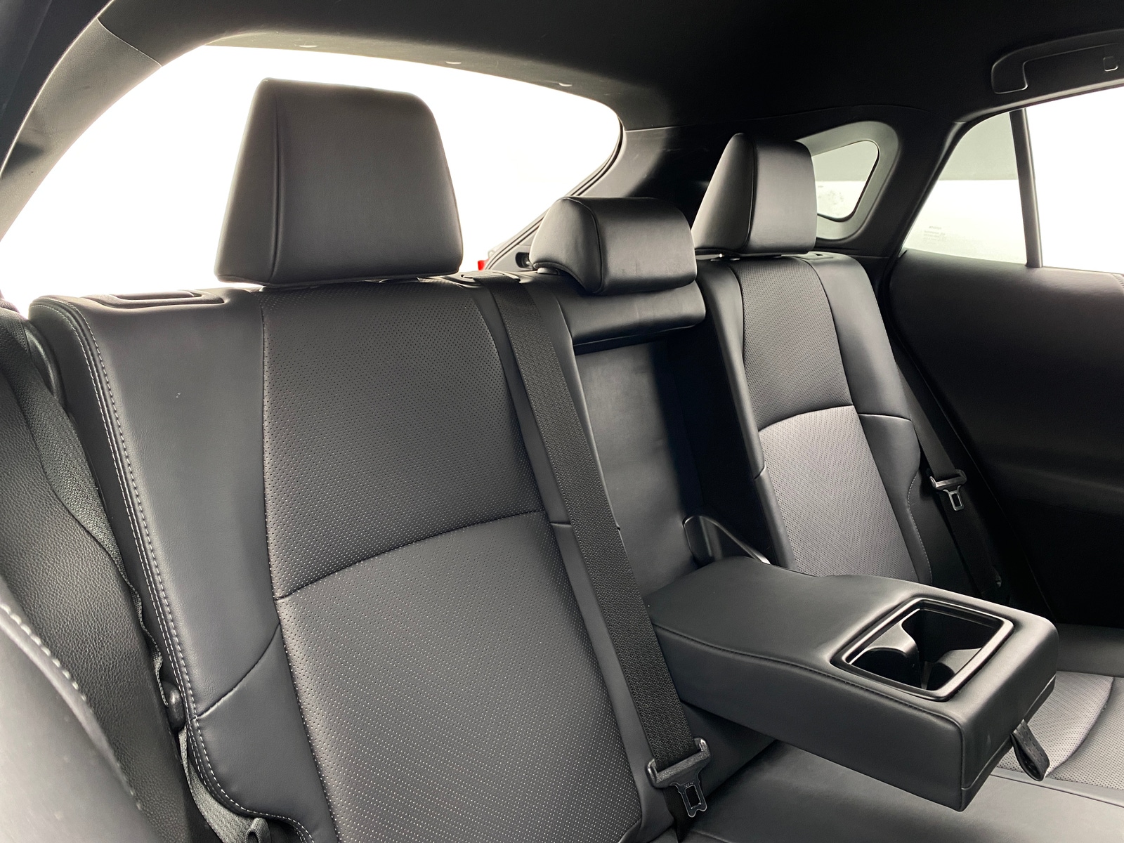 Thumbnail: 2021 Toyota Venza - 5