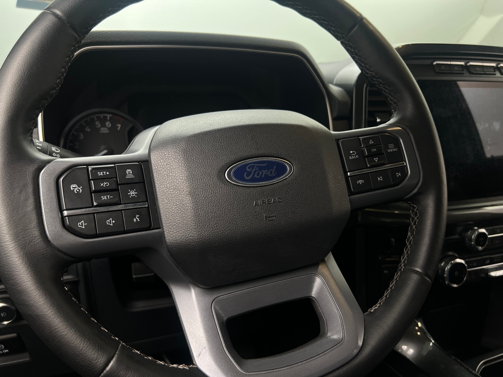 Thumbnail: 2023 Ford Econoline - 5