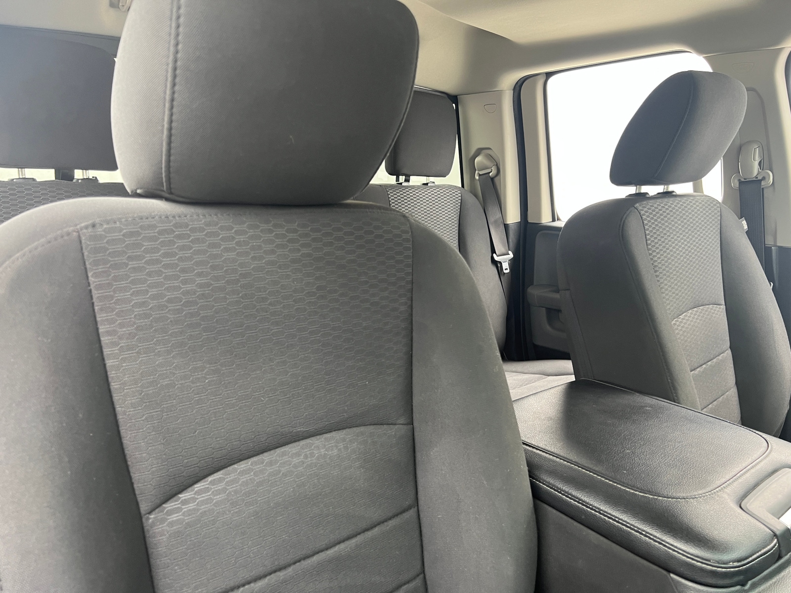 Thumbnail: 2019 RAM 1500 Classic - 2