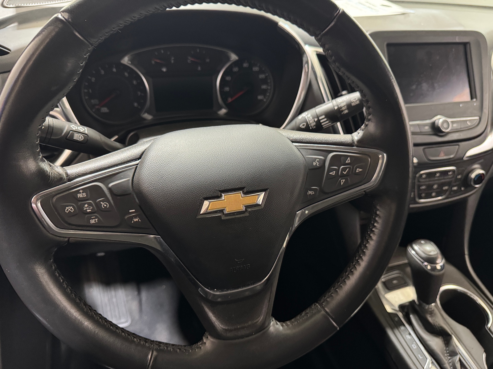 Thumbnail: 2021 Chevrolet Equinox - 5