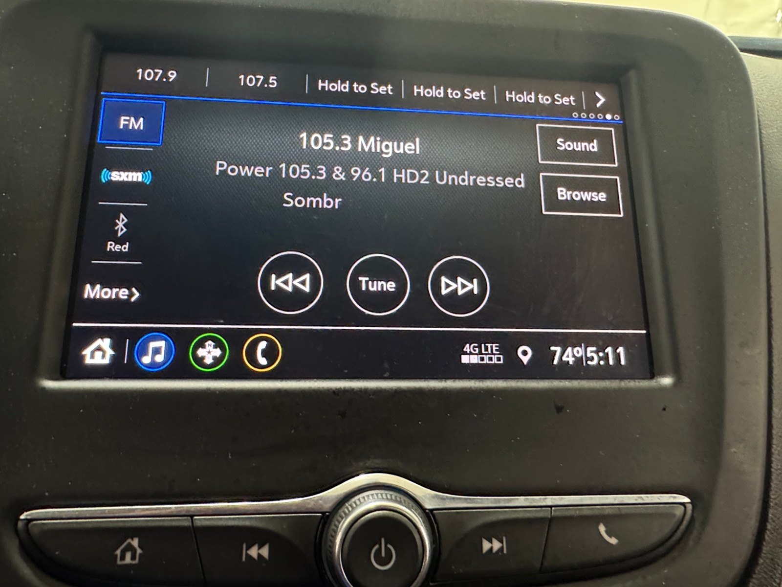 Thumbnail: 2021 Chevrolet Equinox - 4