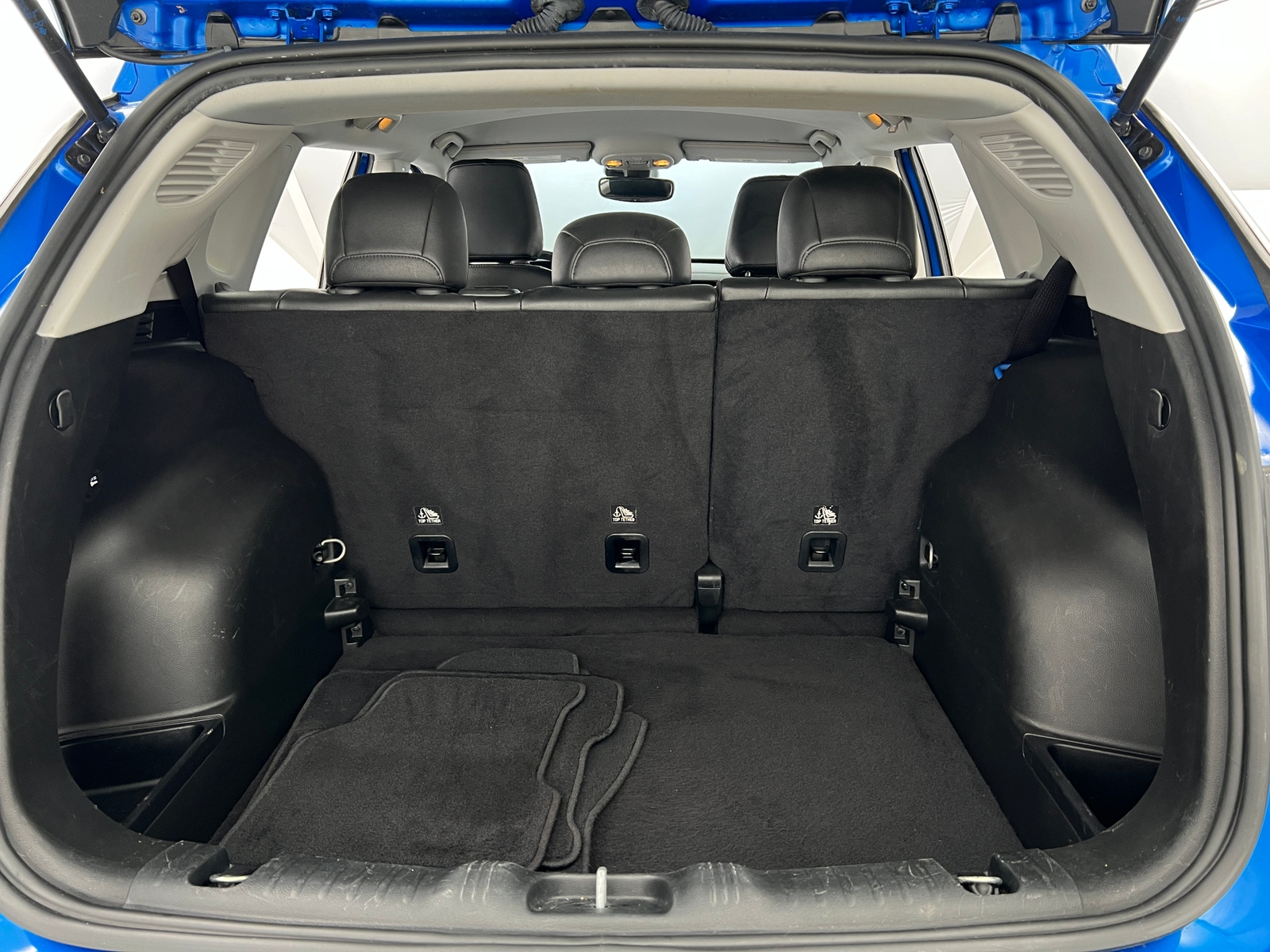 Thumbnail: 2022 Jeep Compass - 6