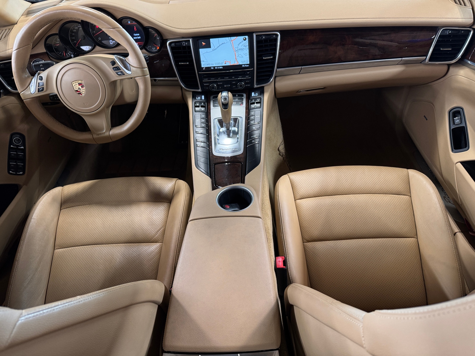 Thumbnail: 2013 Porsche Panamera - 2