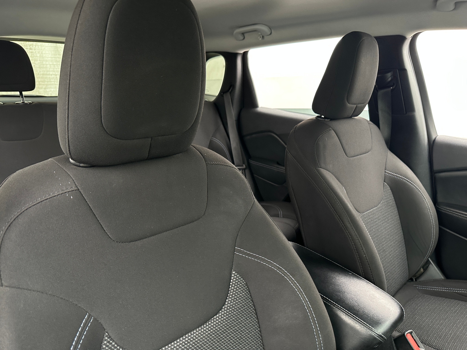 Thumbnail: 2019 Jeep Cherokee - 2