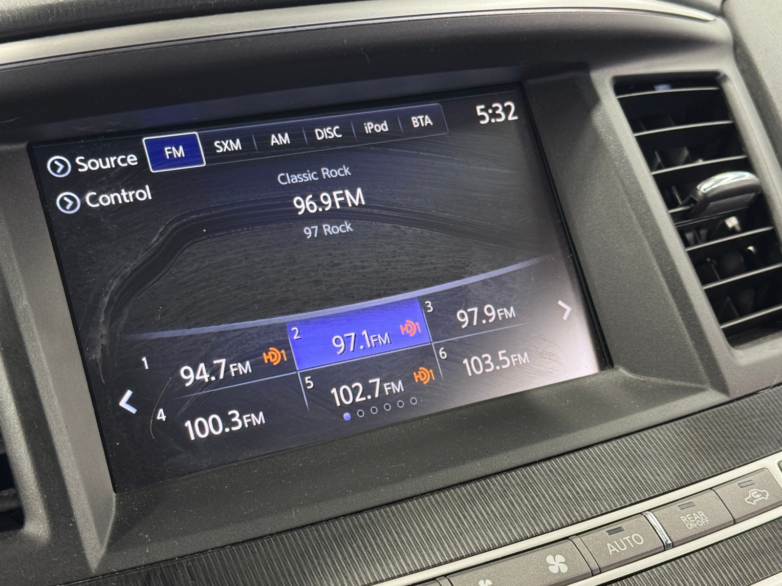 Thumbnail: 2019 INFINITI QX60 - 4