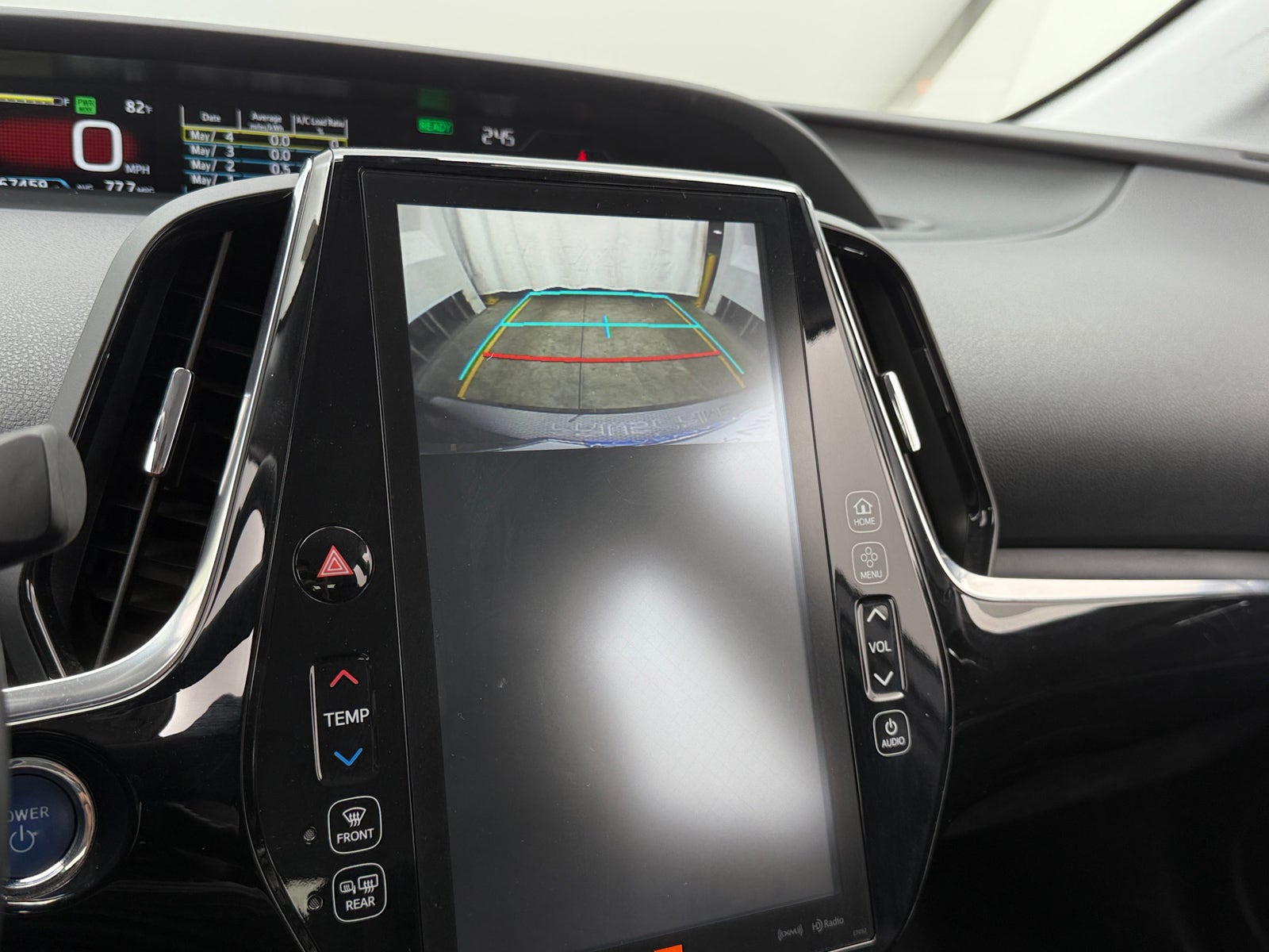 Thumbnail: 2017 Toyota Prius Prime - 4