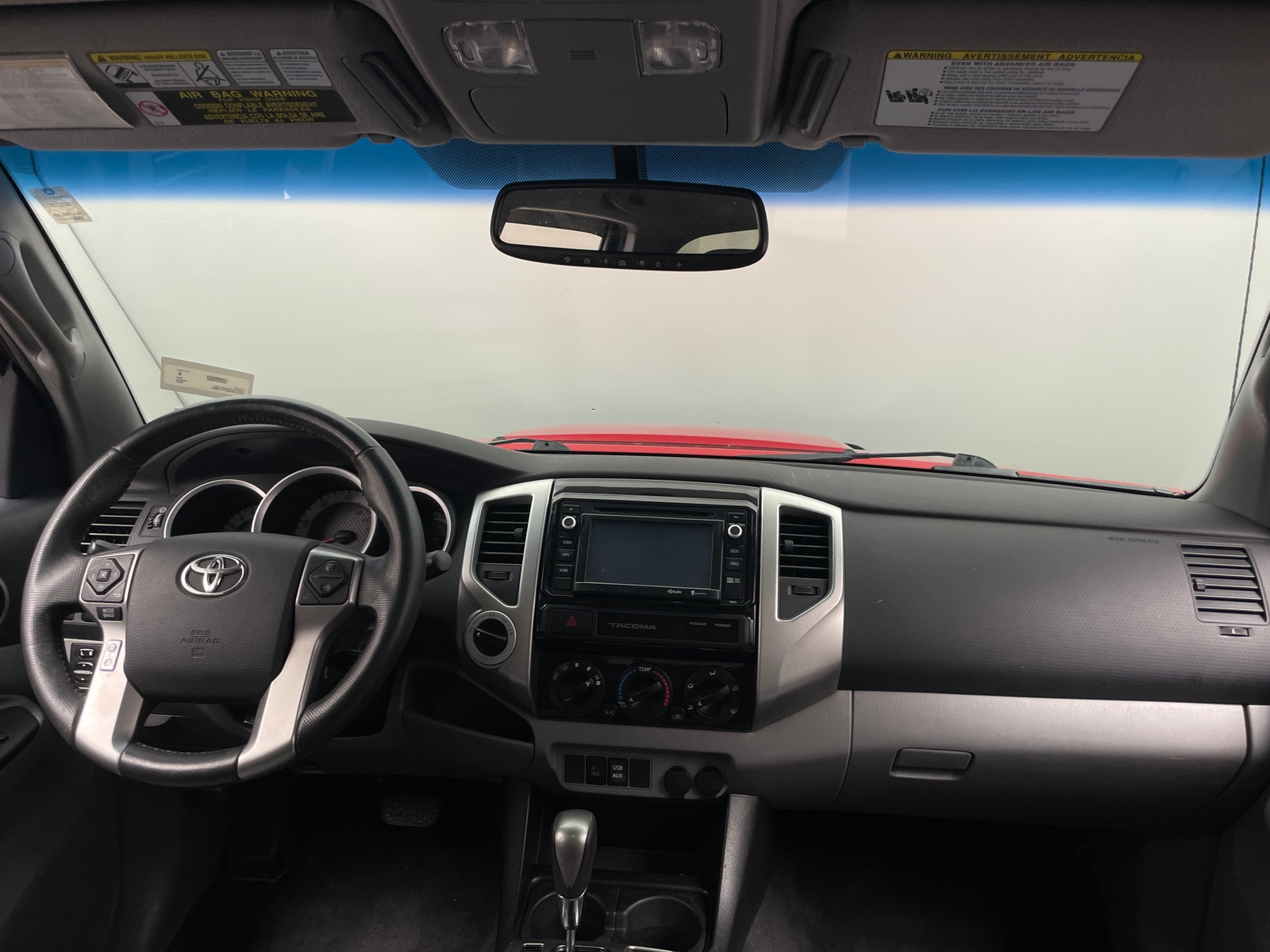 Thumbnail: 2015 Toyota Tacoma - 3