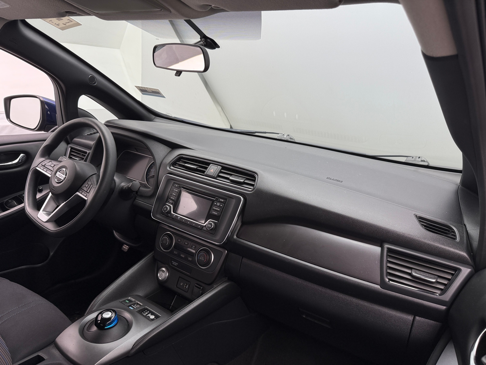 Thumbnail: 2019 Nissan Leaf - 3