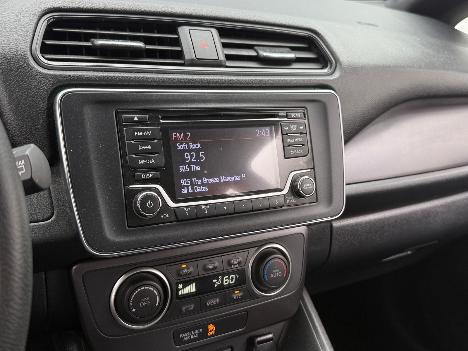 Thumbnail: 2019 Nissan Leaf - 4