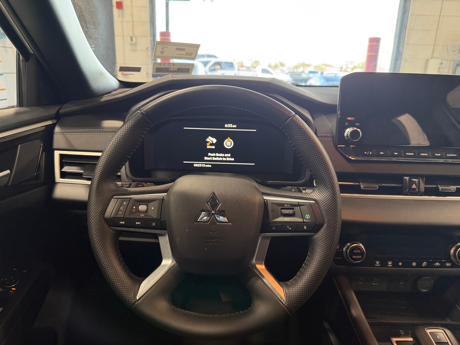 Thumbnail: 2024 Mitsubishi Outlander - 4