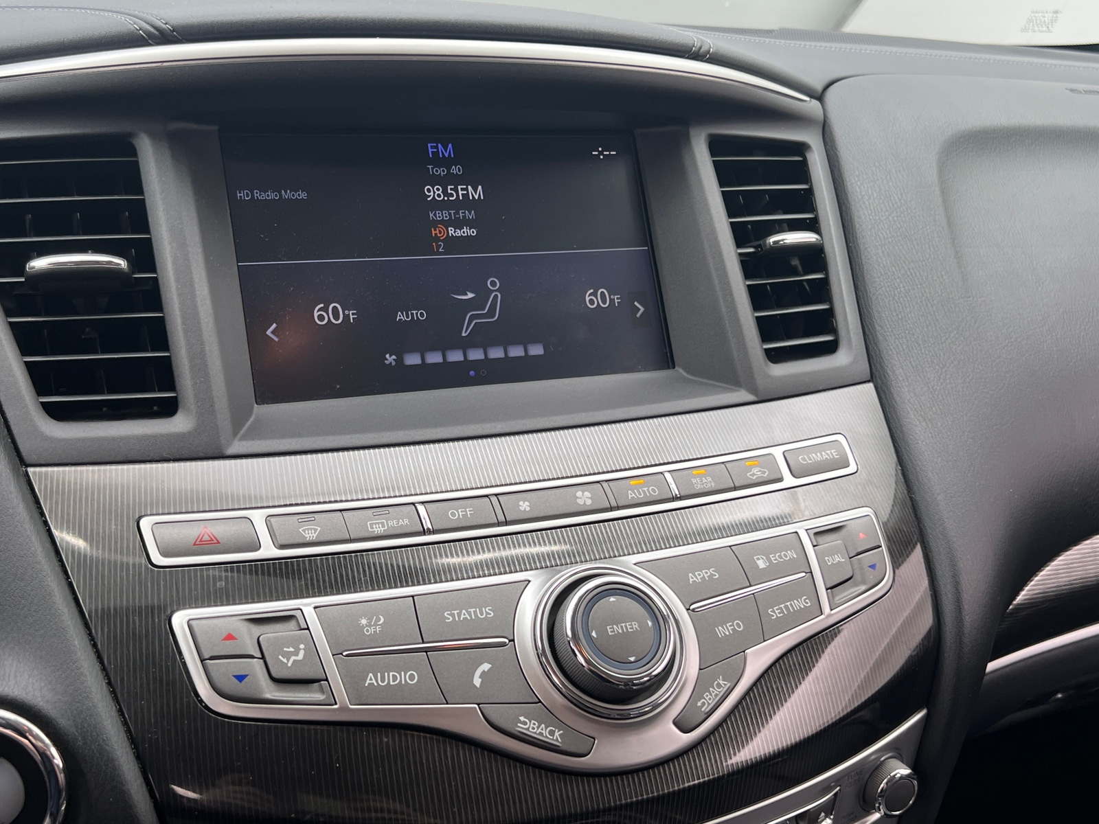 Thumbnail: 2018 INFINITI QX60 - 3