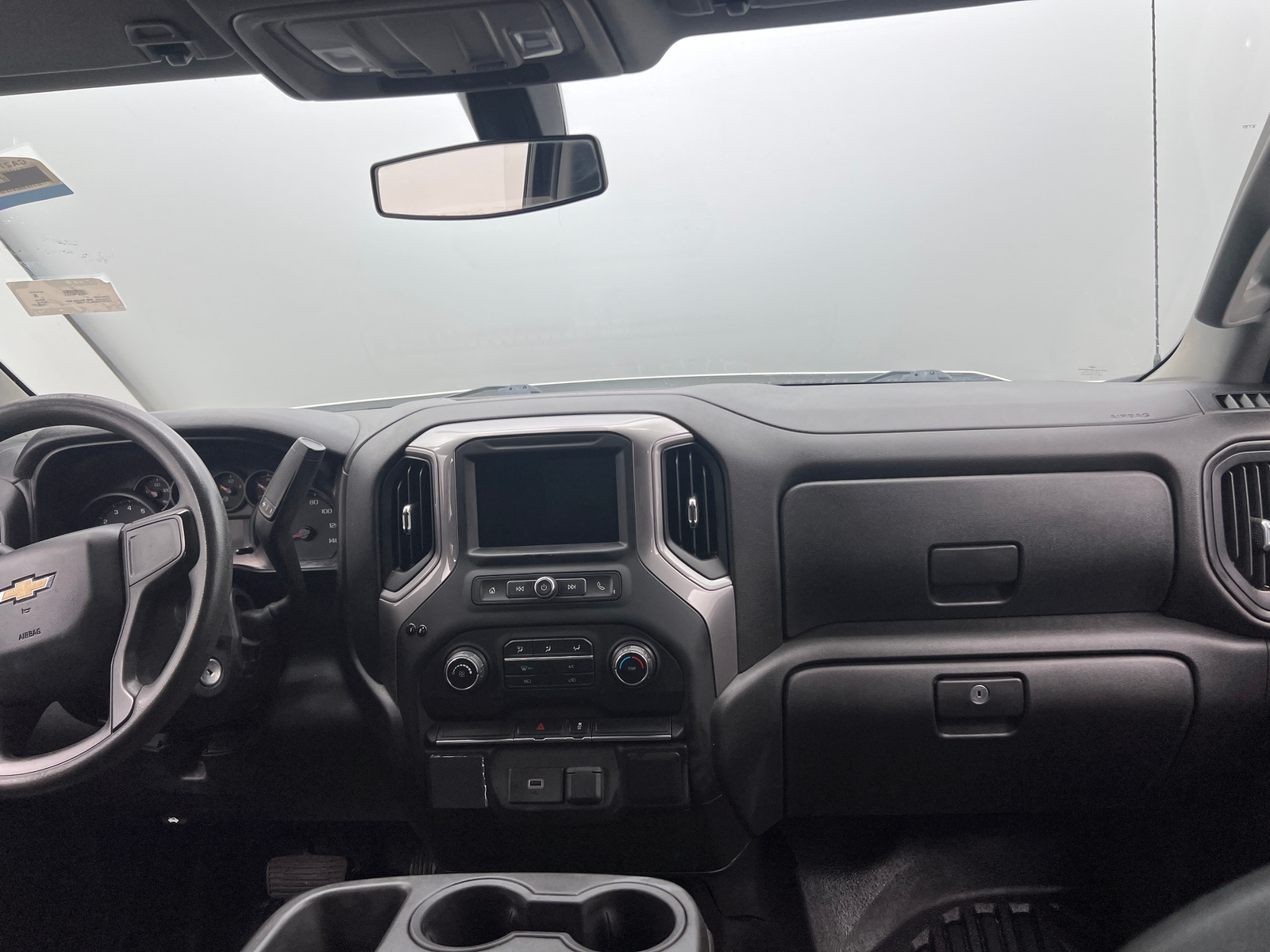 Thumbnail: 2020 Chevrolet Silverado 1500 - 3
