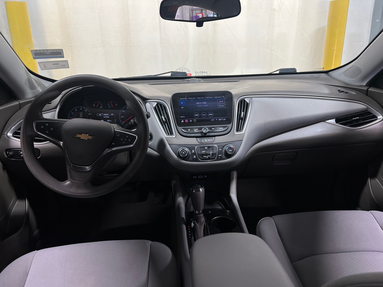 Thumbnail: 2020 Chevrolet Malibu - 3