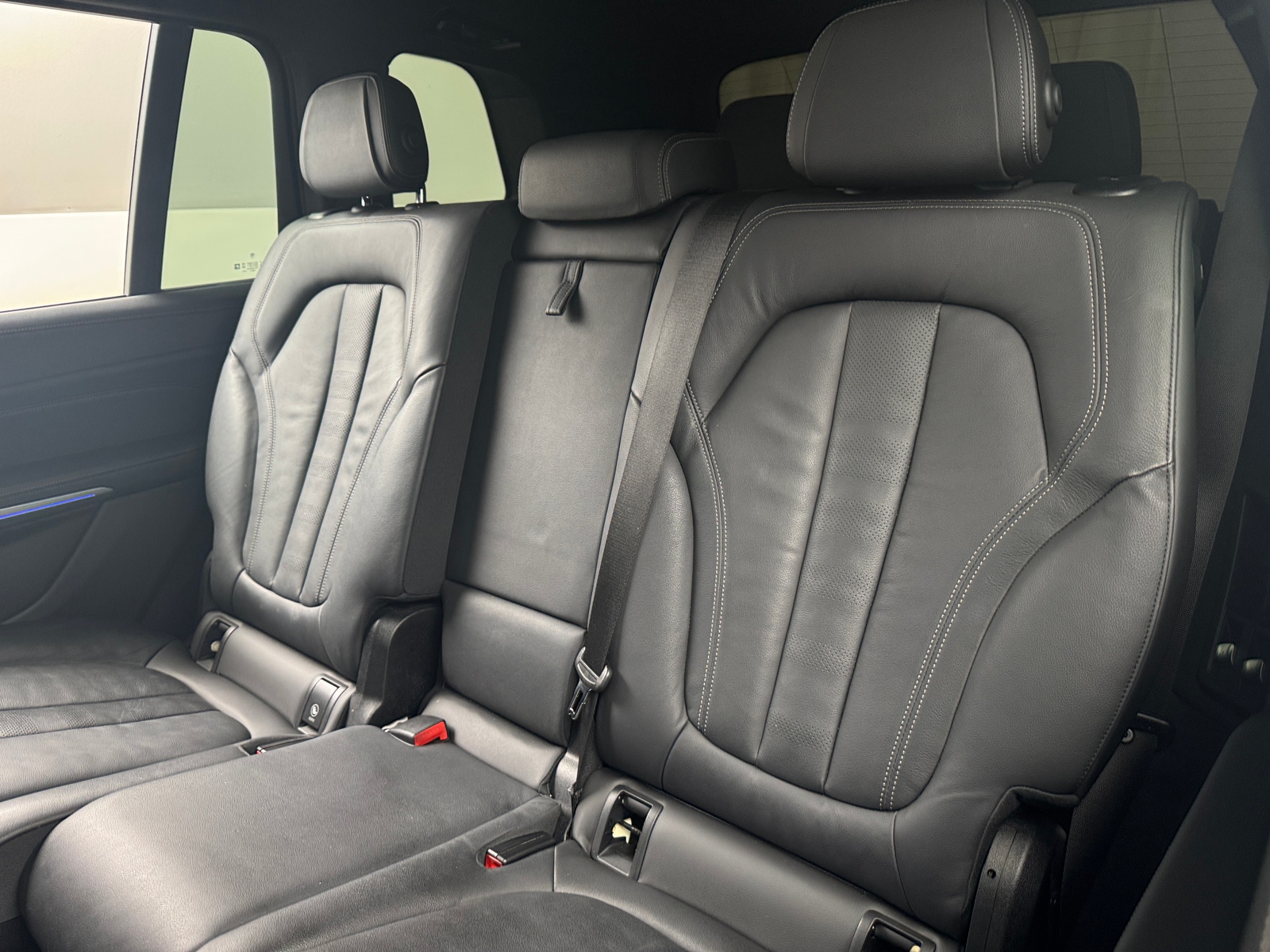 Thumbnail: 2021 BMW X7 - 5