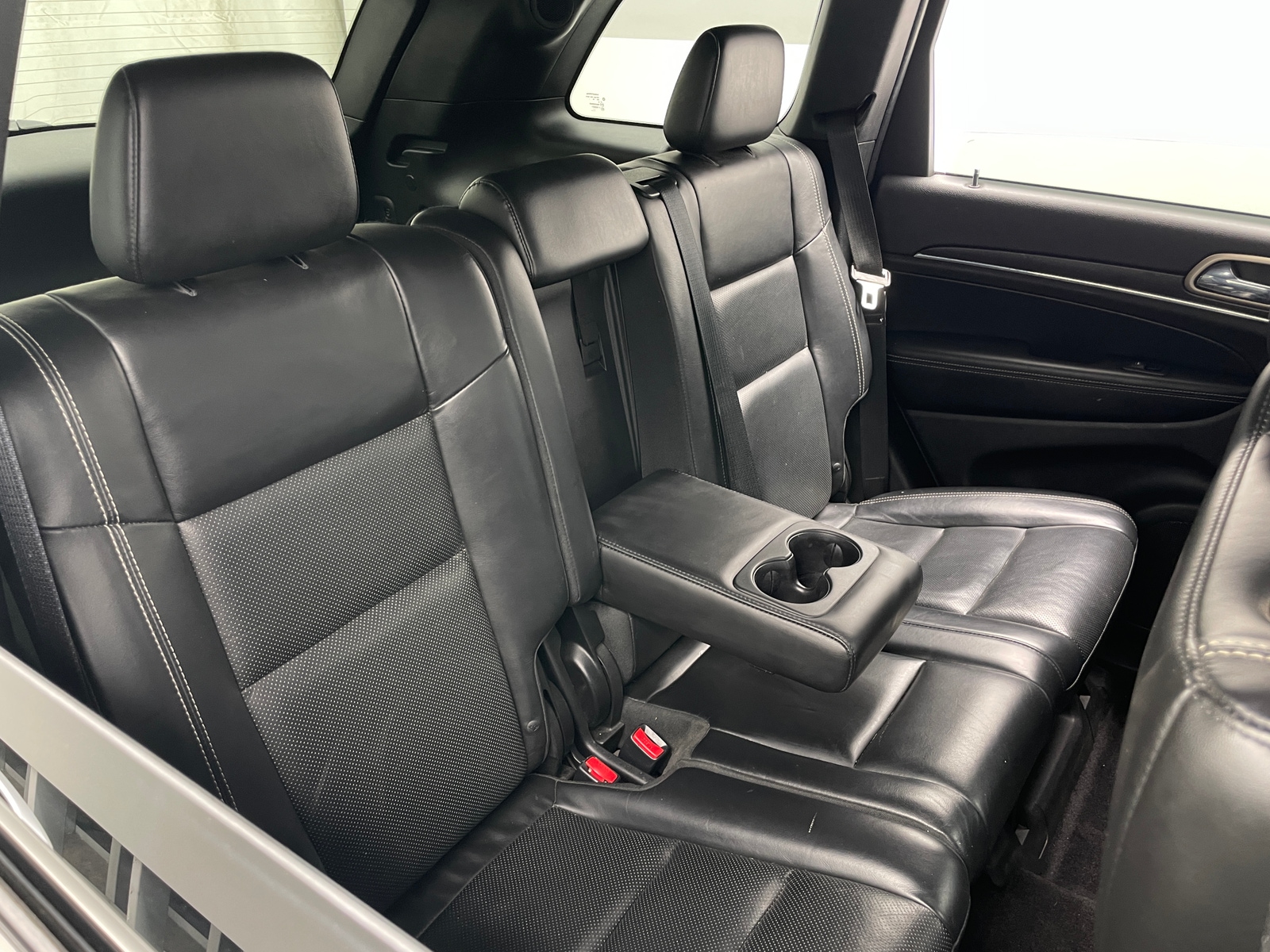 Thumbnail: 2017 Jeep Grand Cherokee - 5