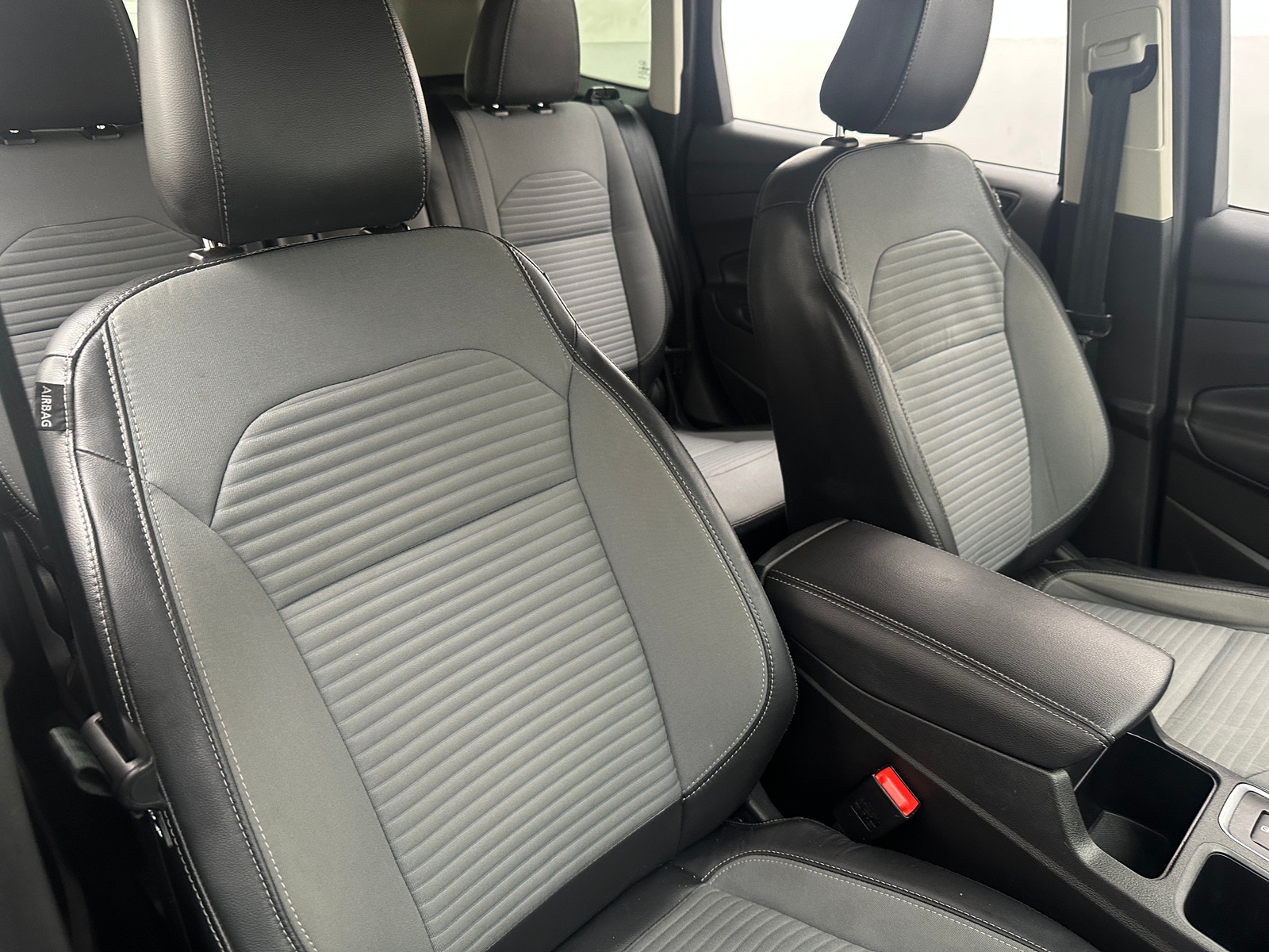 Thumbnail: 2019 Ford Escape - 2