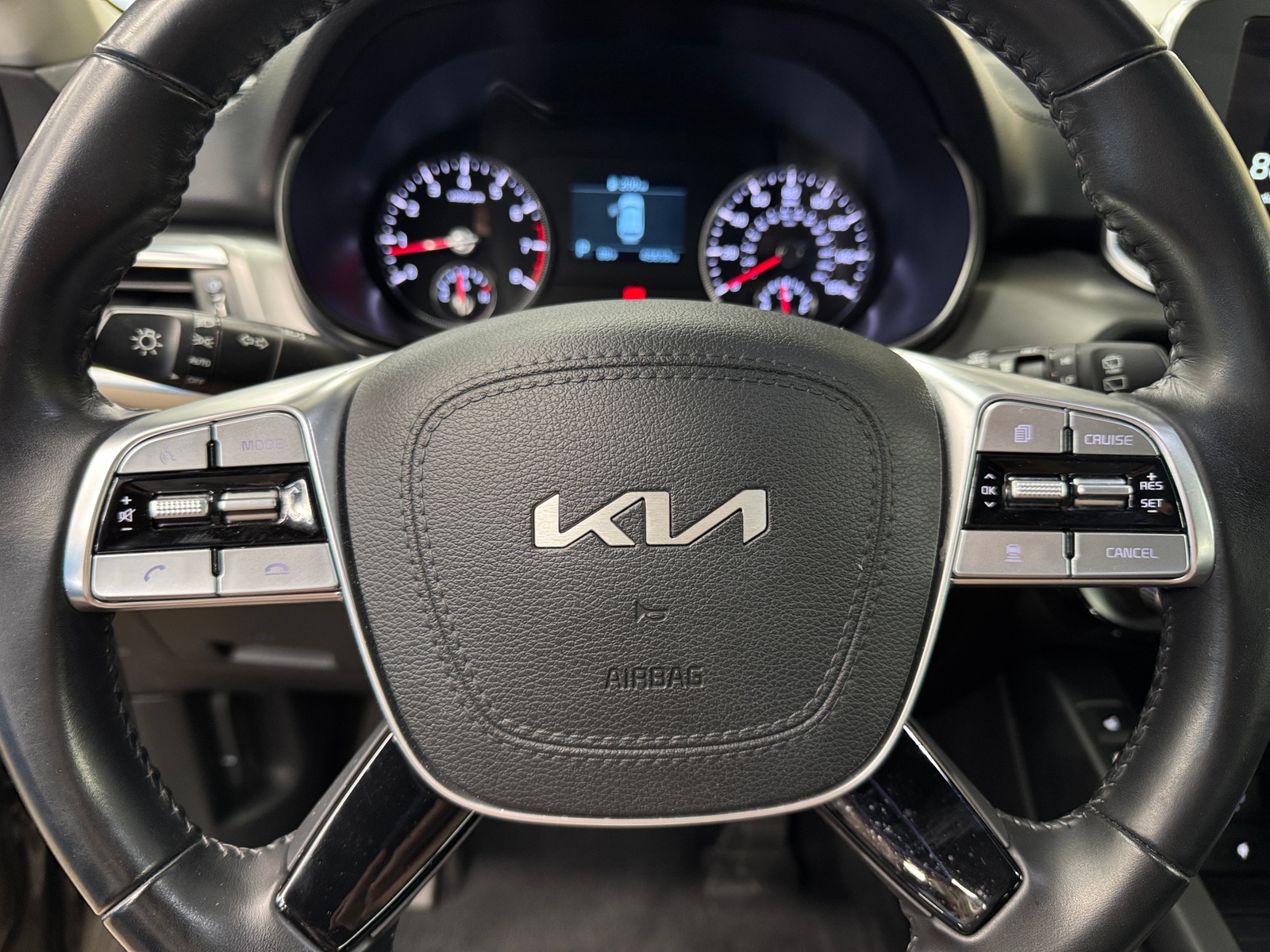 Thumbnail: 2022 Kia Telluride - 5