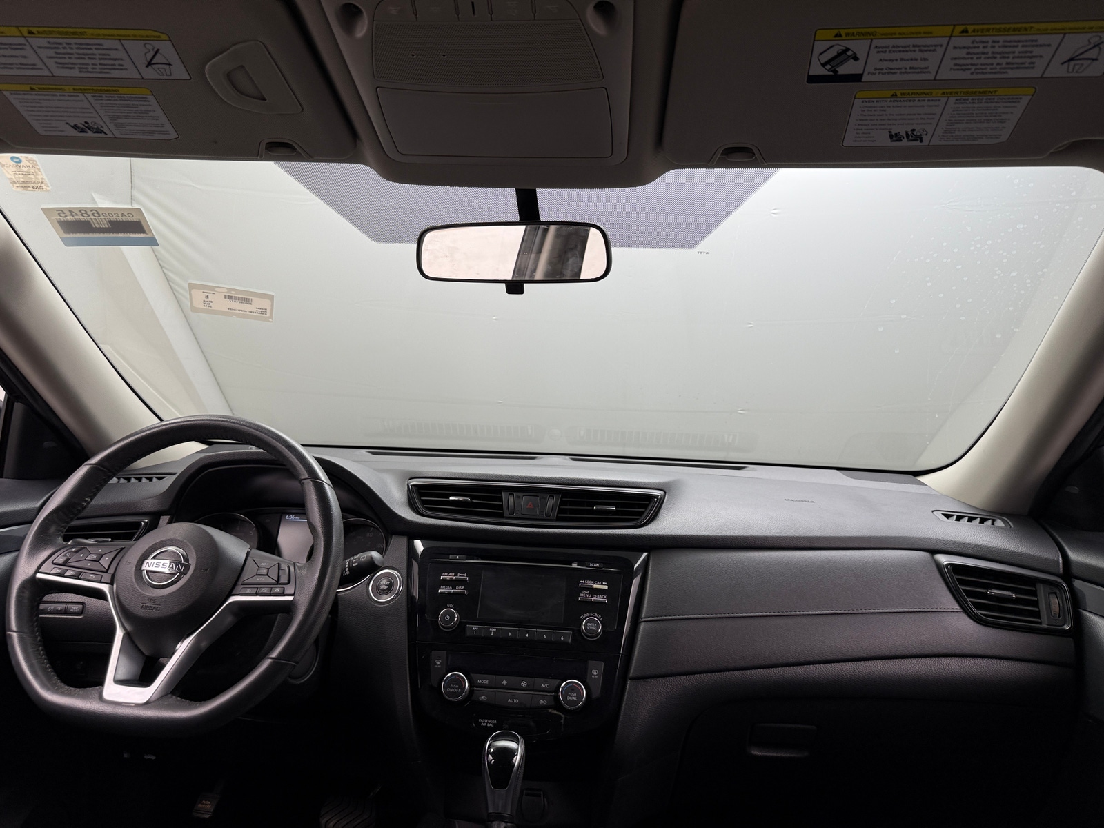 Thumbnail: 2017 Nissan Rogue - 3