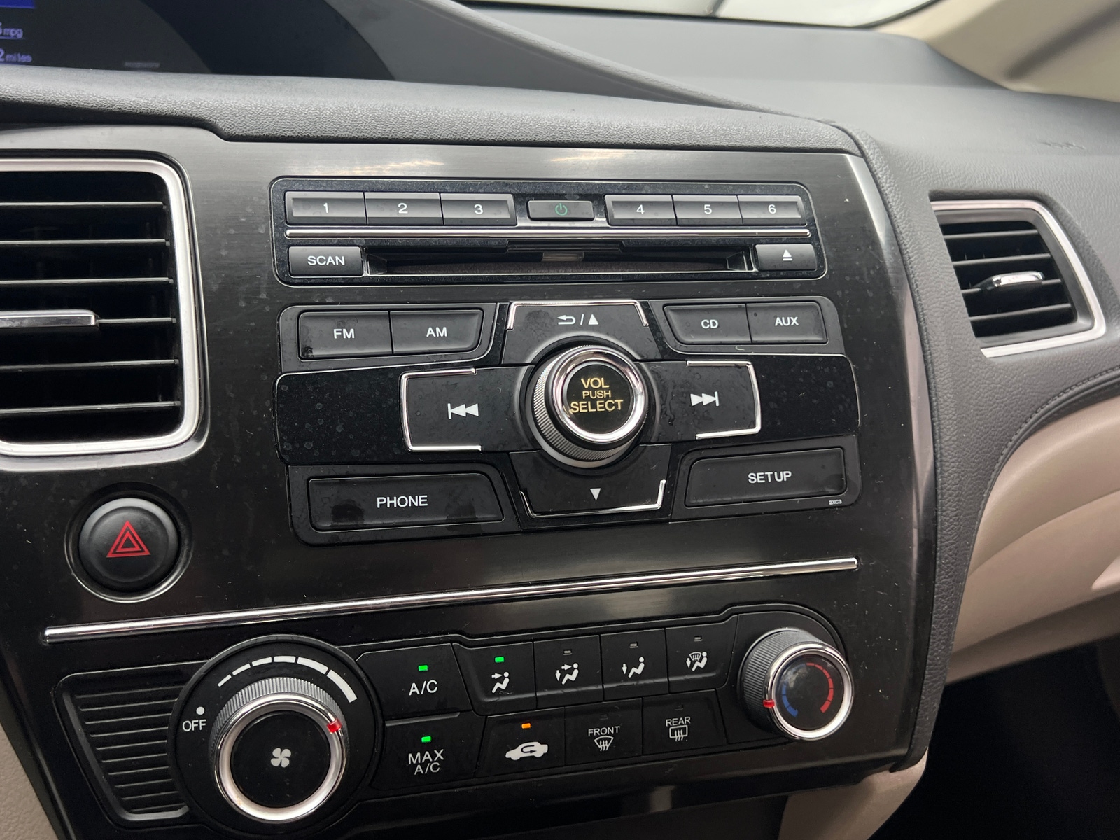 Thumbnail: 2013 Honda Civic - 4