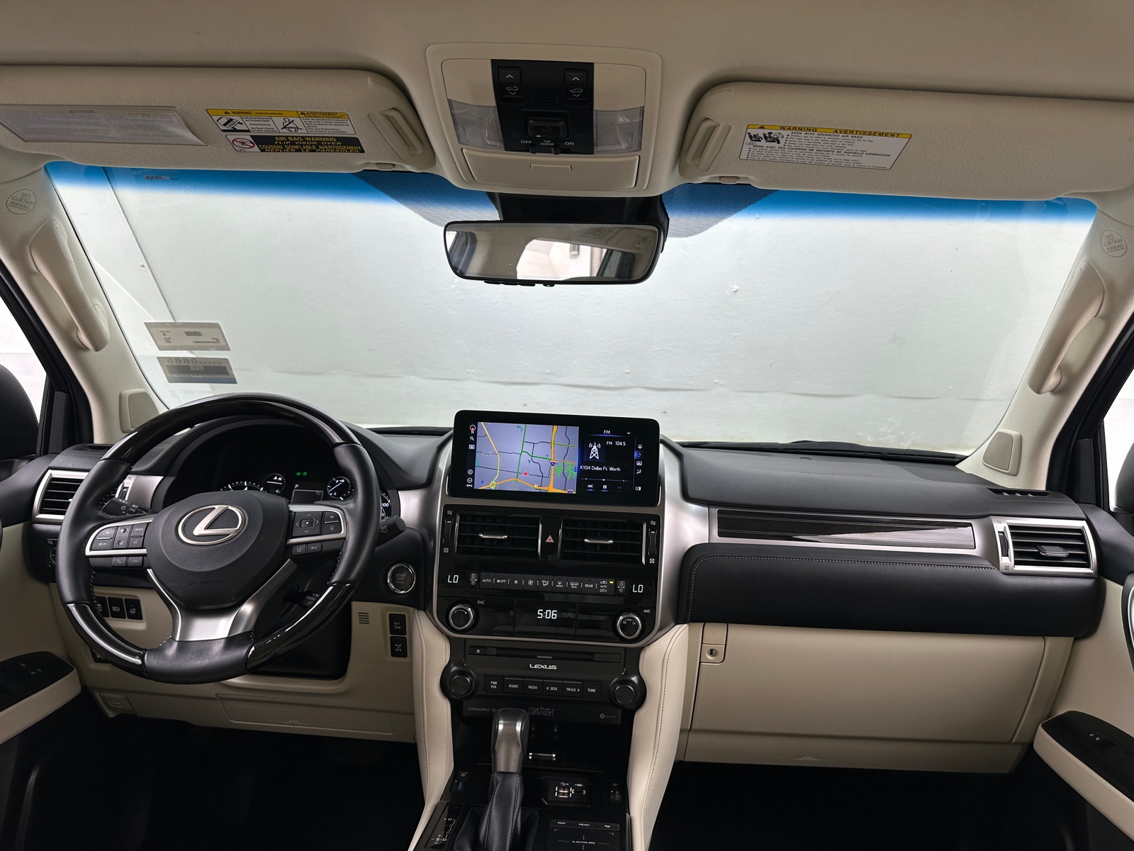 Thumbnail: 2022 Lexus GX - 3