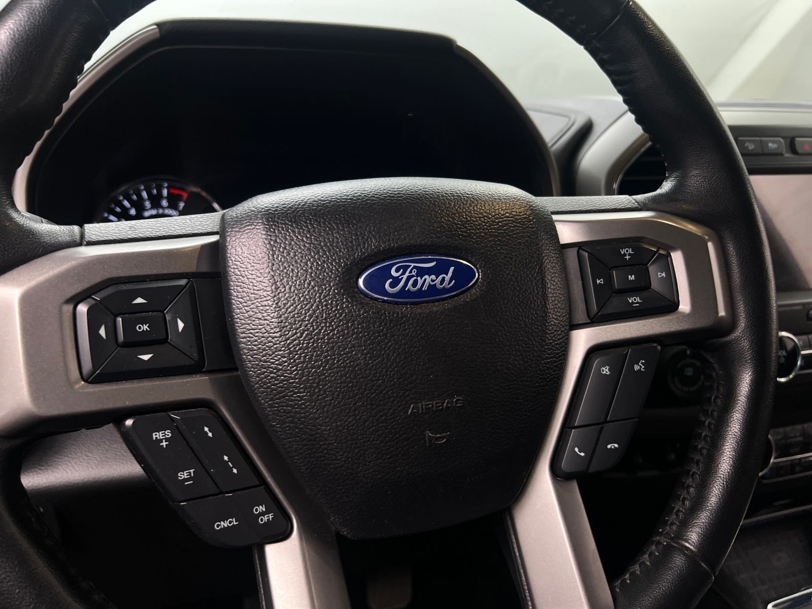 Thumbnail: 2021 Ford Expedition - 5