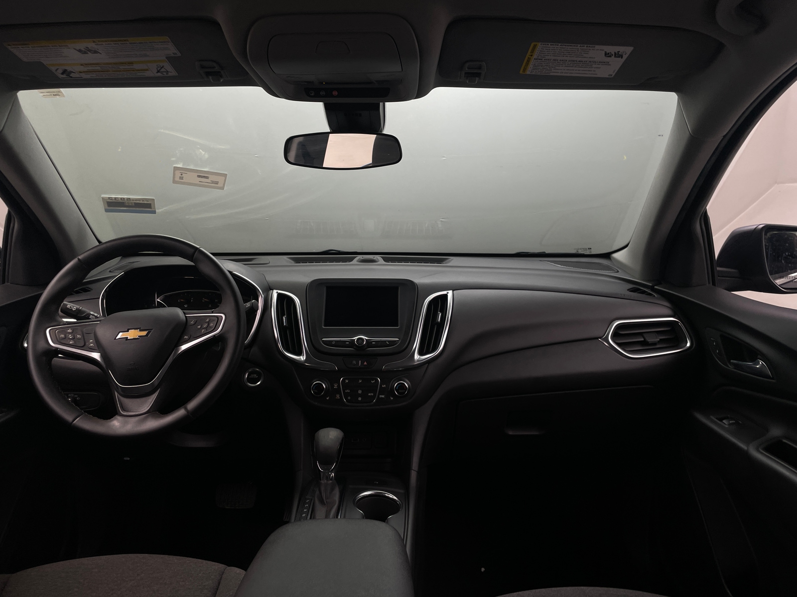 Thumbnail: 2023 Chevrolet Equinox - 3