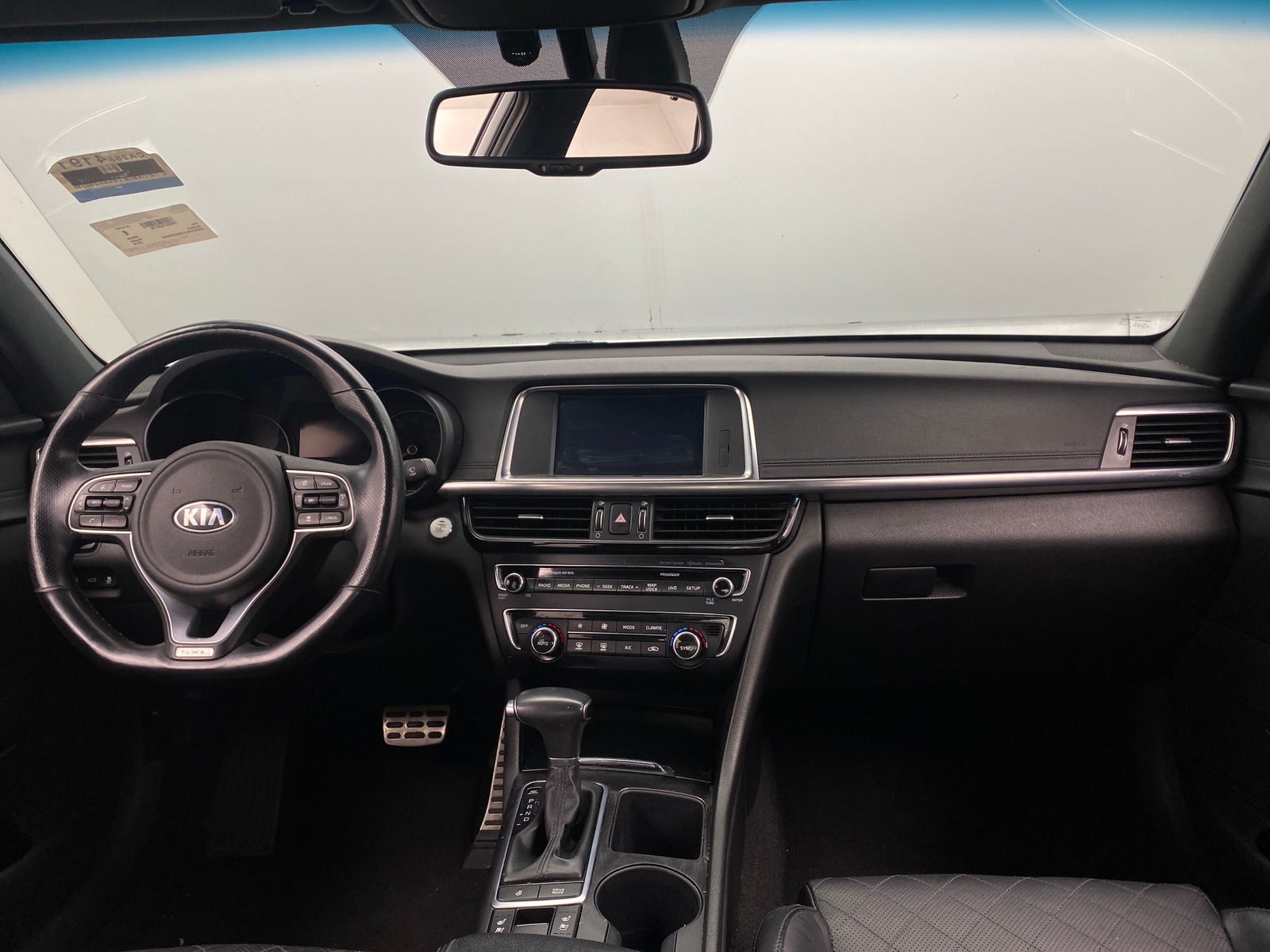 Thumbnail: 2016 Kia Optima - 2