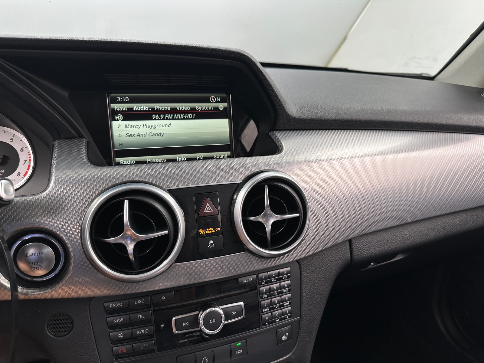 Thumbnail: 2015 Mercedes-Benz GLK - 4
