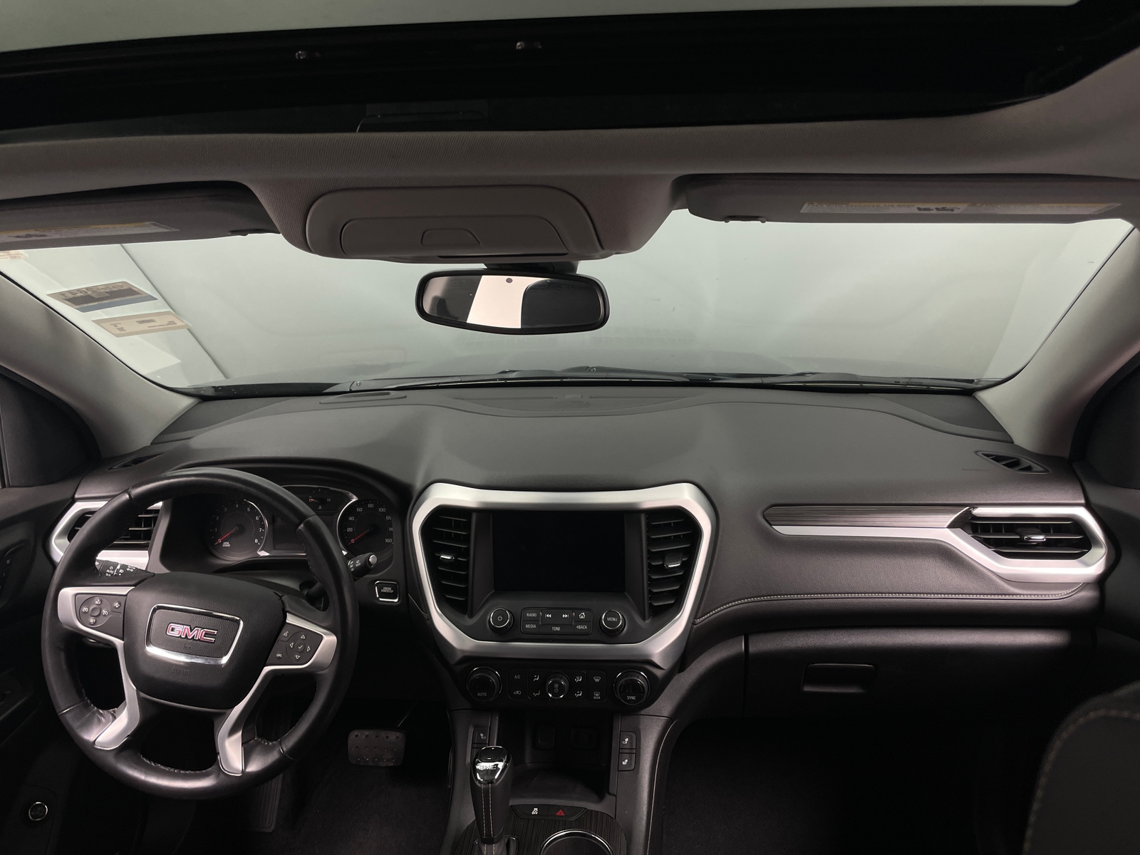 Thumbnail: 2019 GMC Acadia - 2