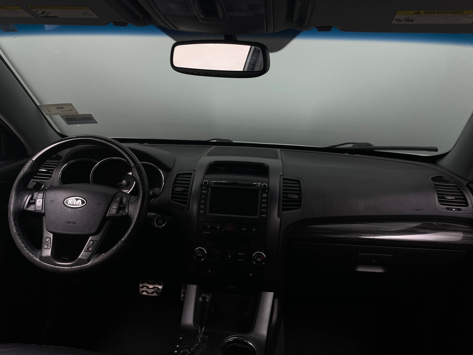 Thumbnail: 2012 Kia Sorento - 2