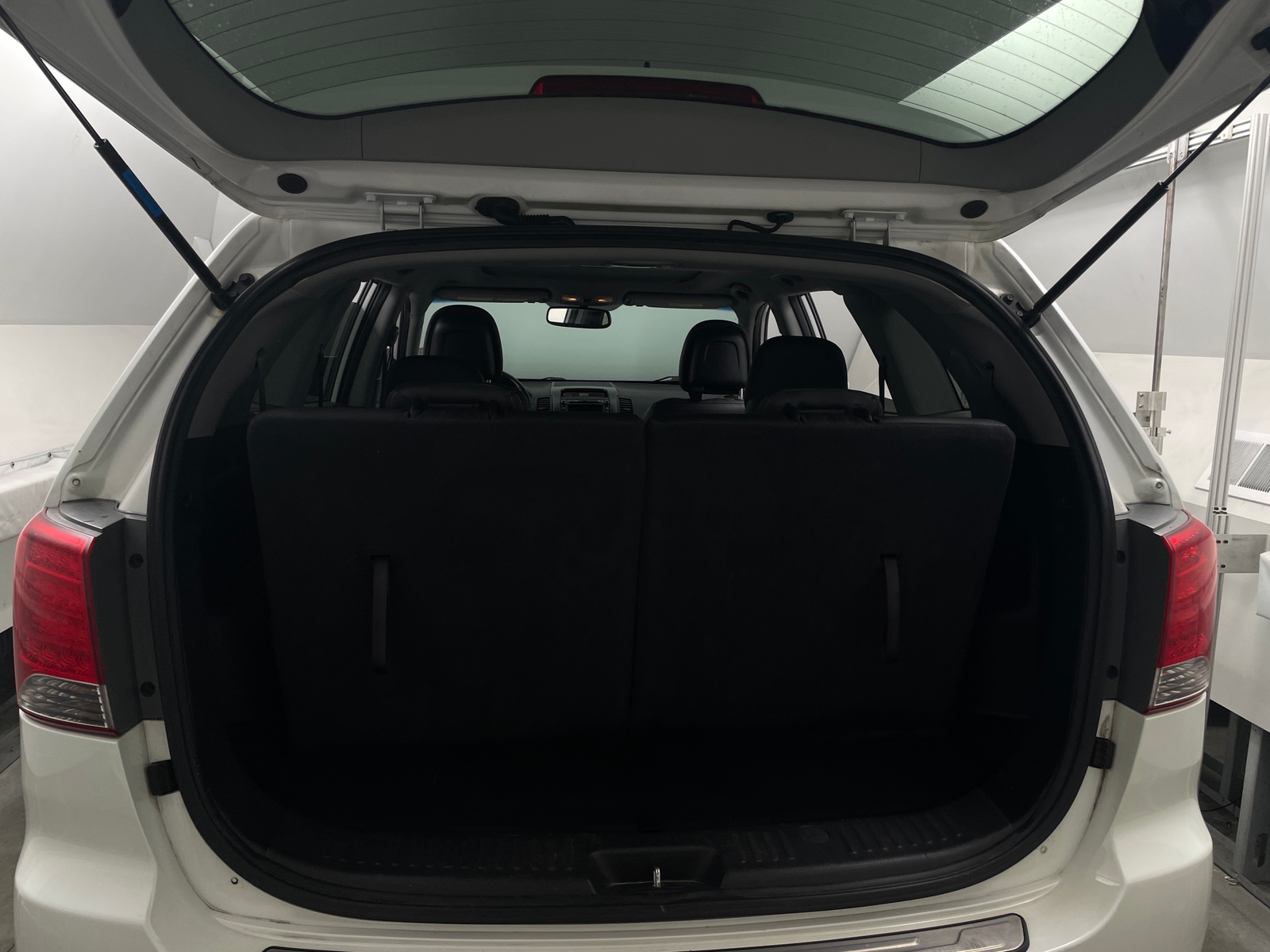 Thumbnail: 2012 Kia Sorento - 6