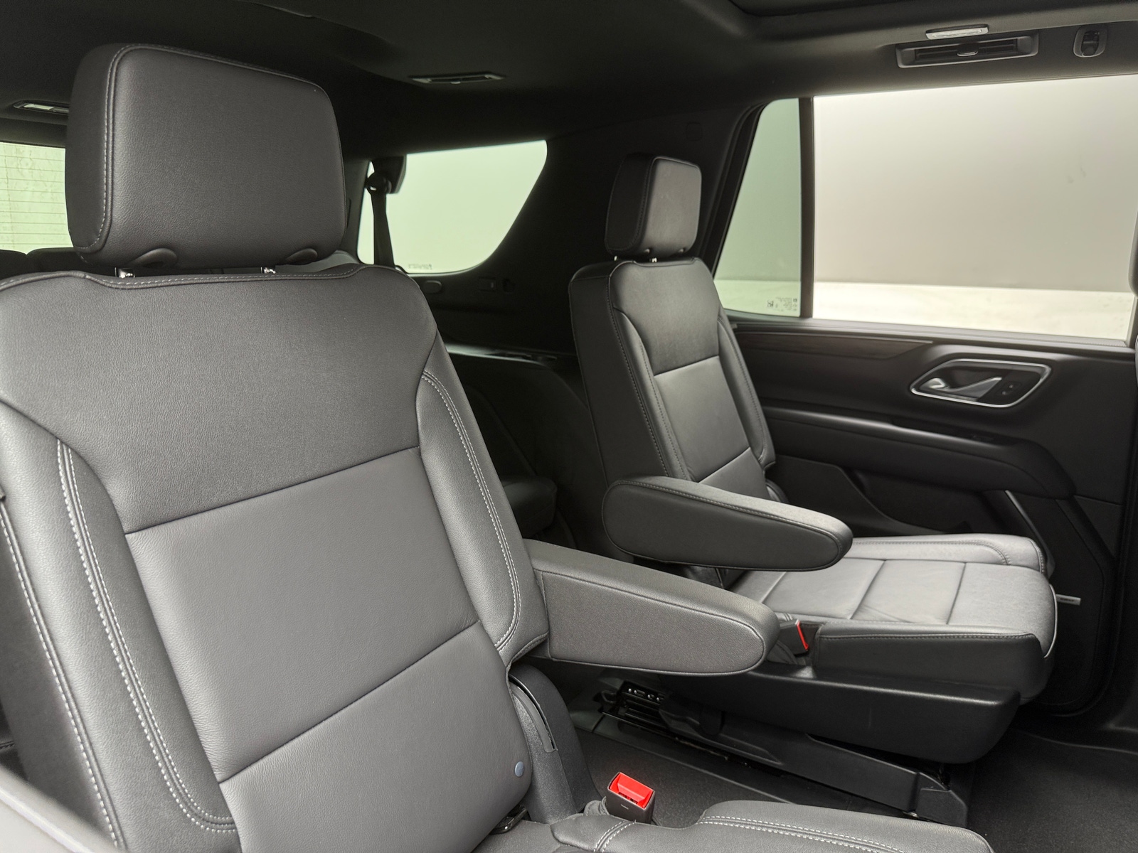 Thumbnail: 2023 Chevrolet Tahoe - 5
