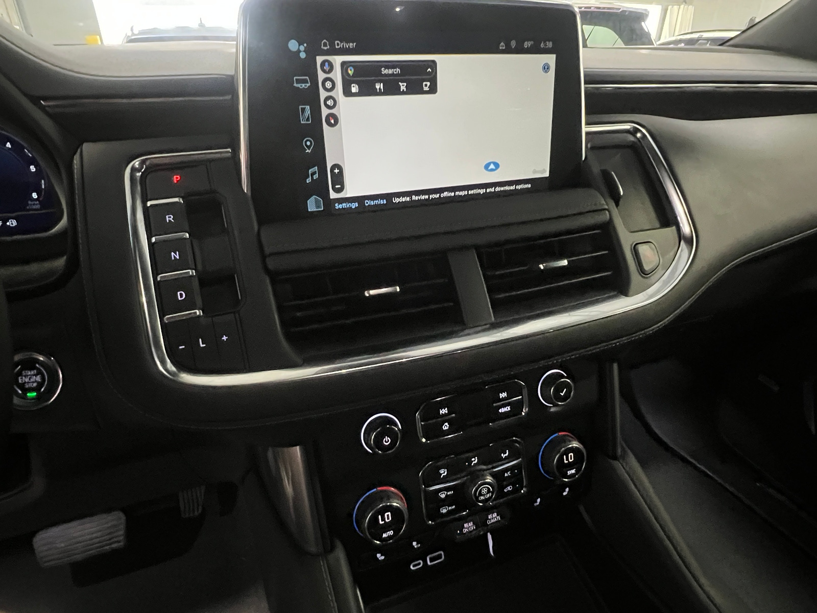 Thumbnail: 2023 Chevrolet Tahoe - 3