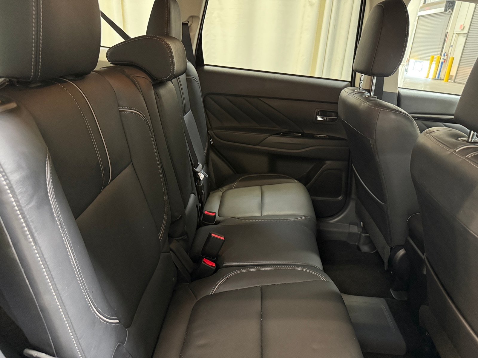 Thumbnail: 2018 Mitsubishi Outlander - 5