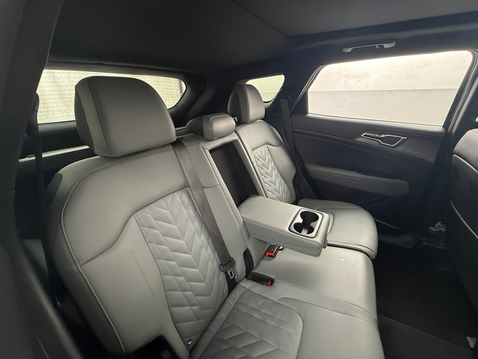 Thumbnail: 2023 Kia Sportage - 5