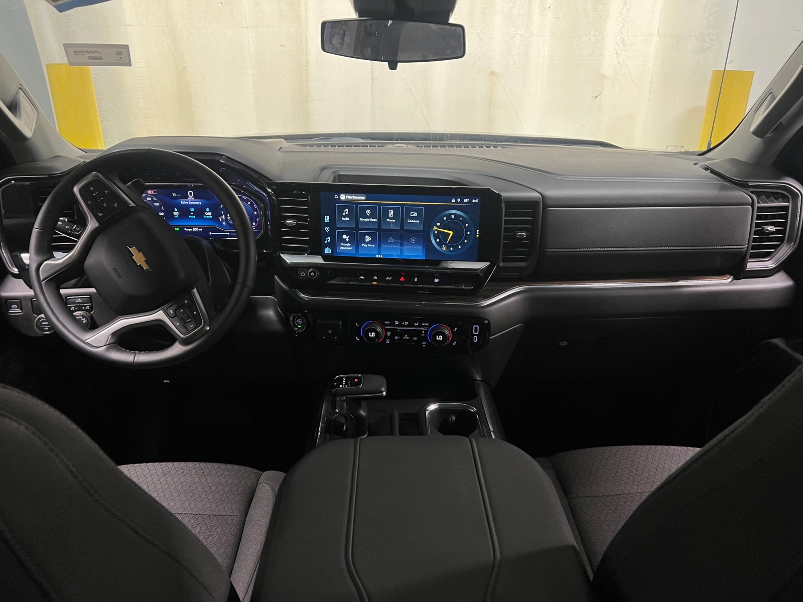 Thumbnail: 2025 Chevrolet Silverado 1500 - 3
