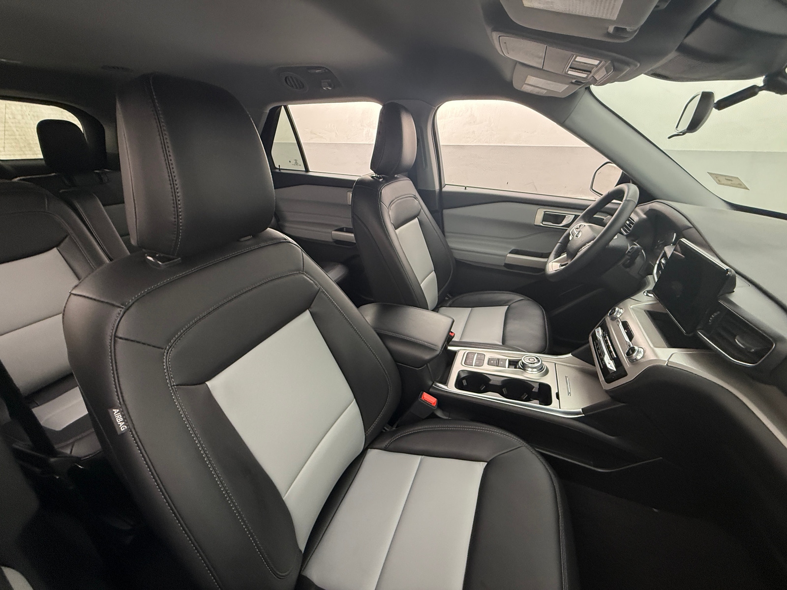 Thumbnail: 2023 Ford Explorer - 2