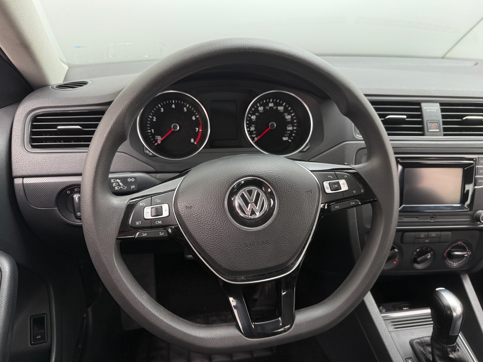 Thumbnail: 2016 Volkswagen Jetta - 5
