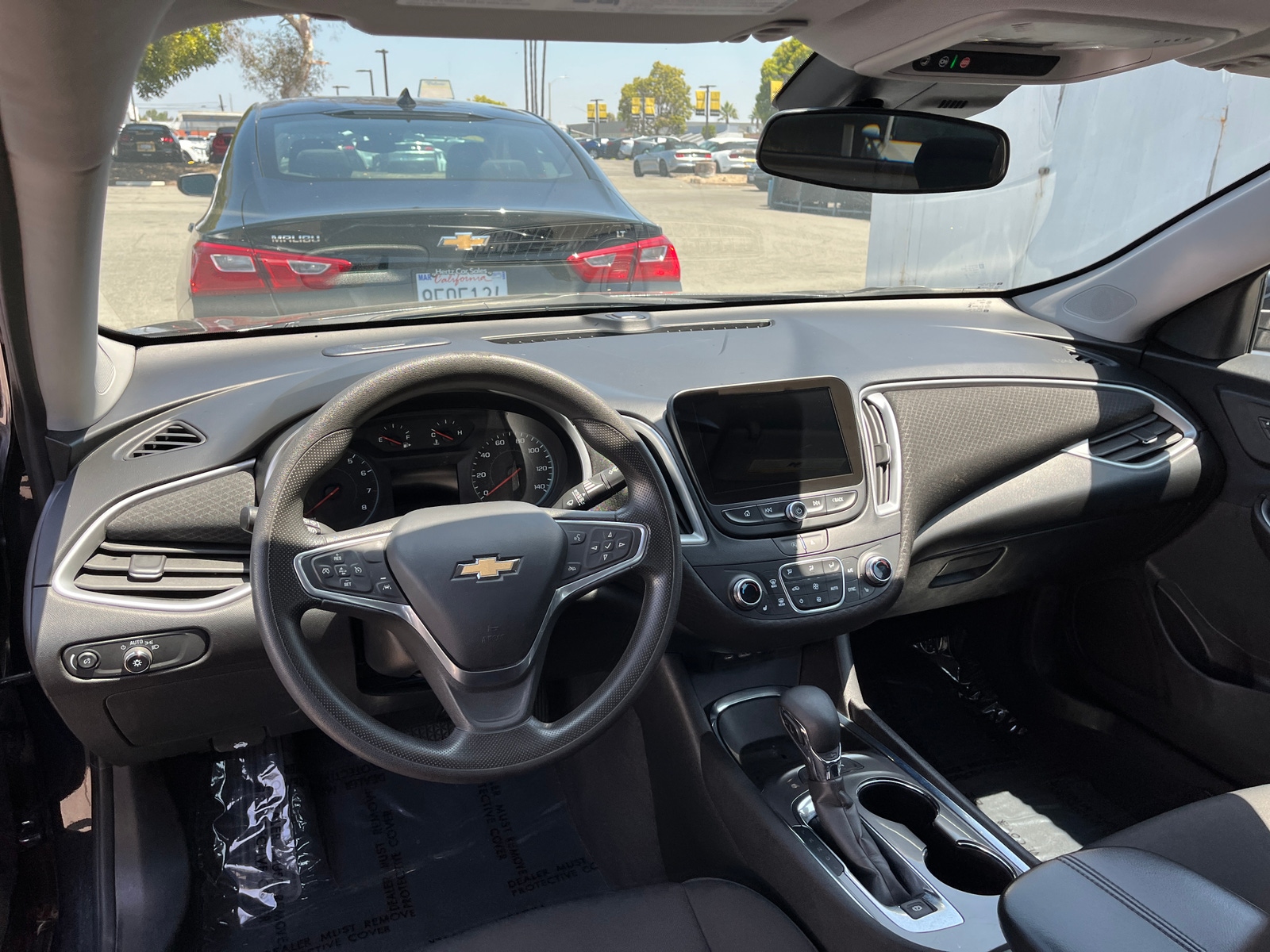 Thumbnail: 2023 Chevrolet Malibu - 3