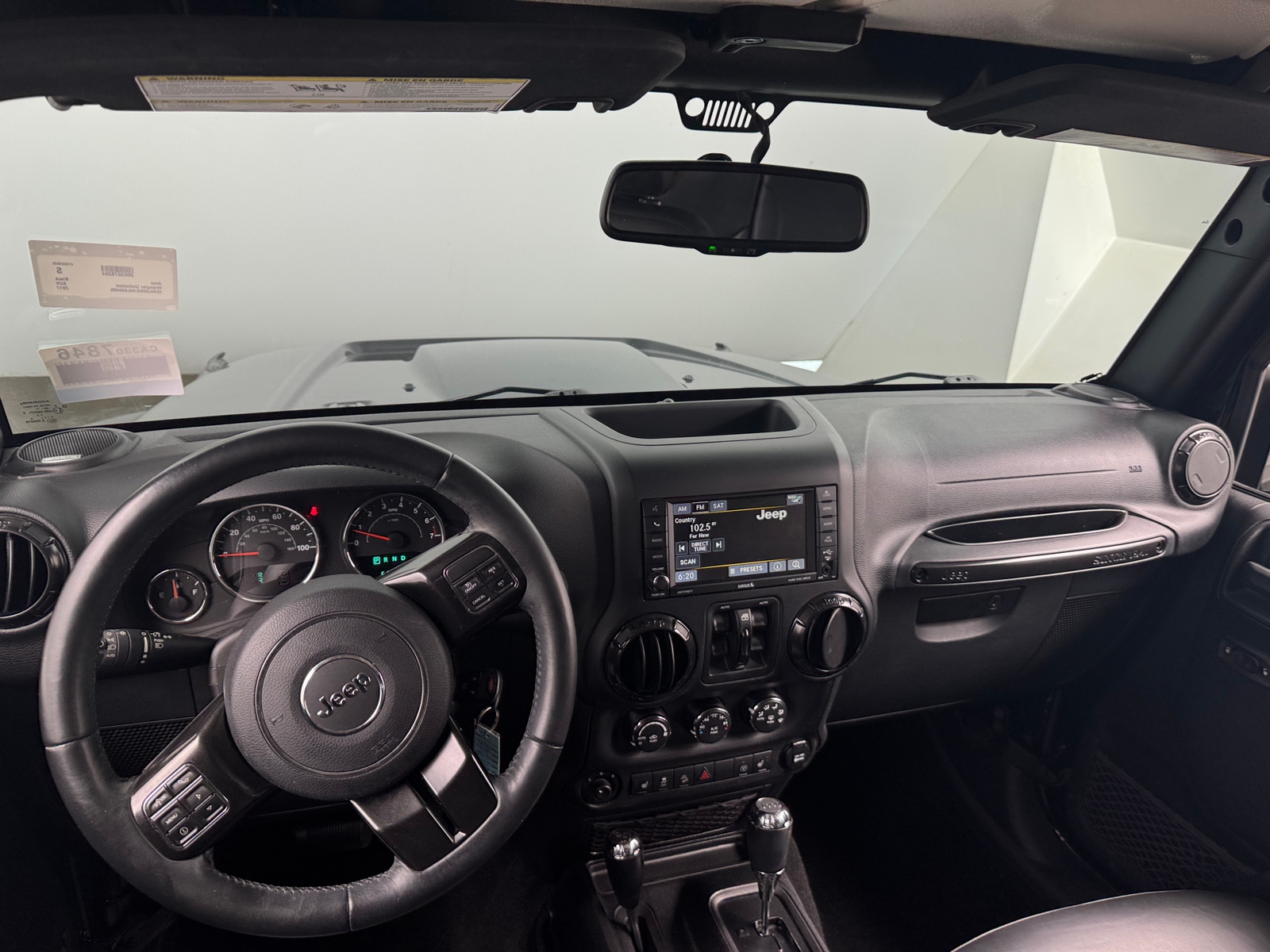 Thumbnail: 2017 Jeep Wrangler - 3