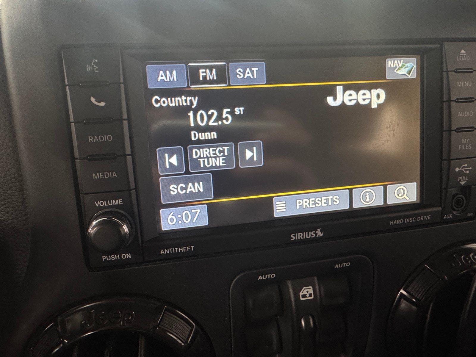 Thumbnail: 2017 Jeep Wrangler - 4