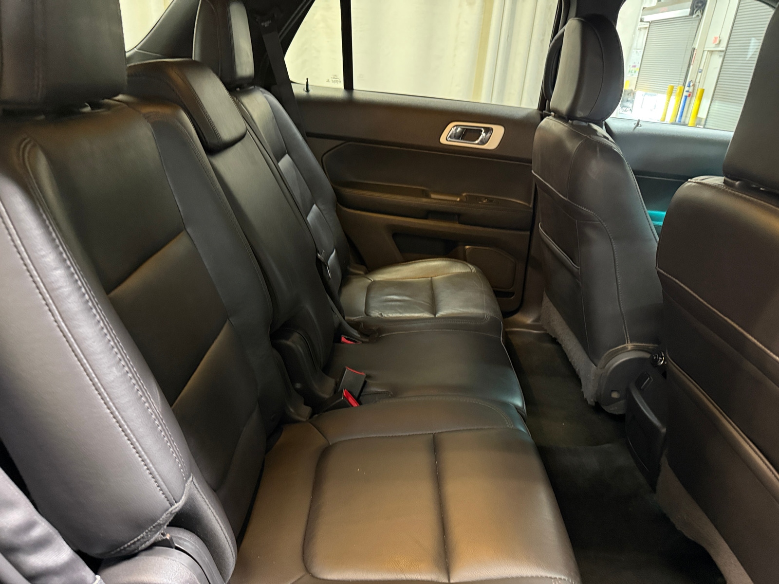 Thumbnail: 2015 Ford Explorer - 6