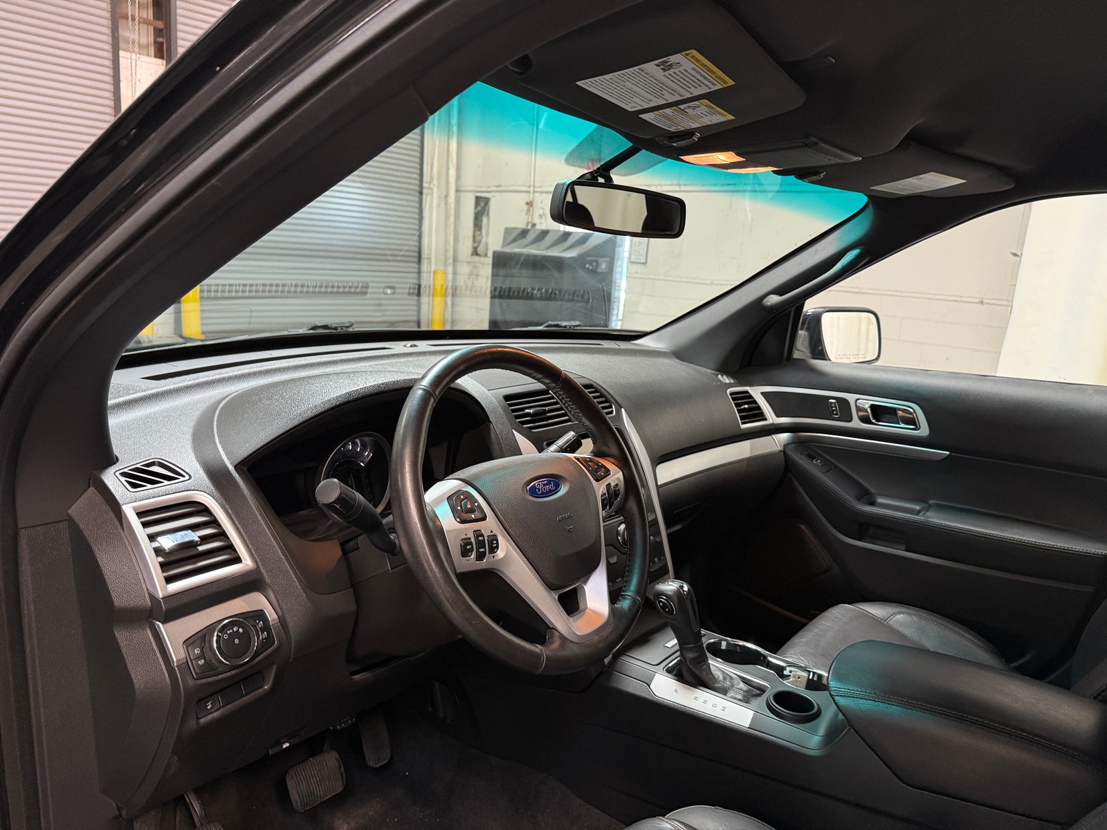 Thumbnail: 2015 Ford Explorer - 3